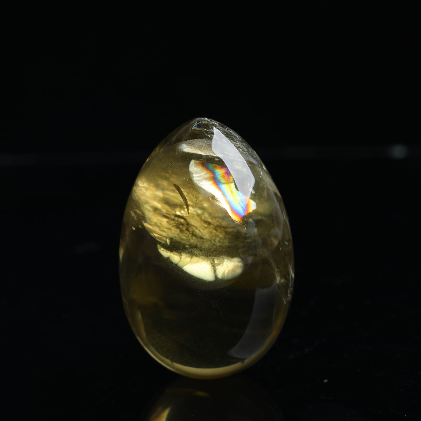 带彩黄水晶手握